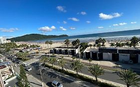 Apto Frente Para Mar Boqueirão - Praia Grande